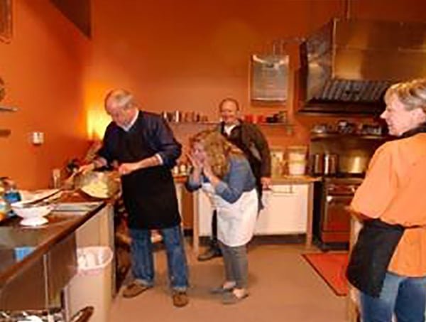 couples-cooking-classes-the-petite-chef